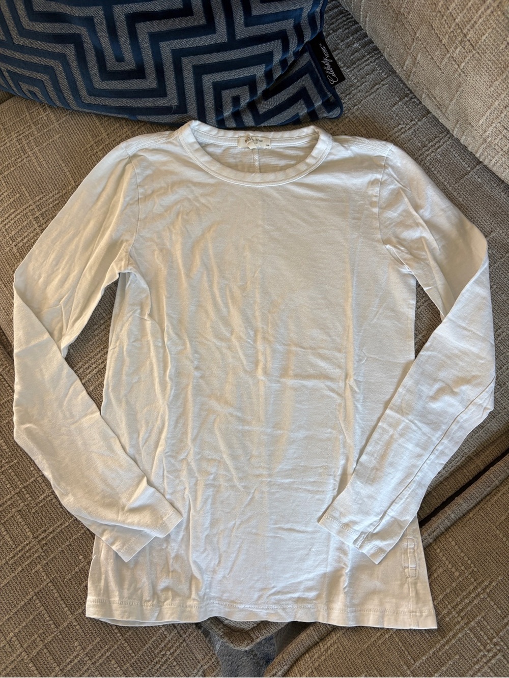 Classic Rag & Bone White Long-Sleeve Crewneck Top
